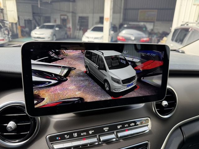 M-BENZ賓士 V250 D  第11張相片