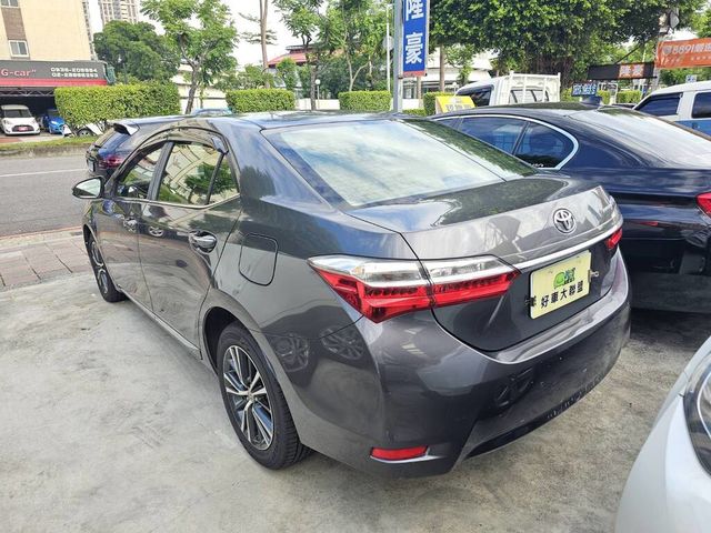 TOYOTA豐田 ALTIS  第4張相片