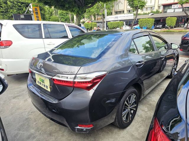 TOYOTA豐田 ALTIS  第5張相片