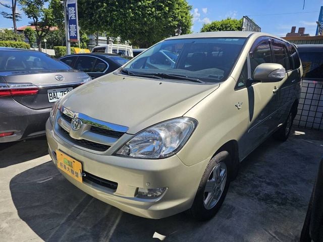 TOYOTA豐田 INNOVA  第1張相片