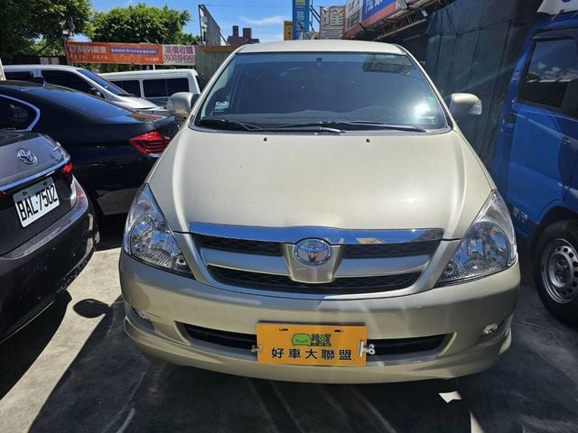 TOYOTA豐田 INNOVA  第2張相片