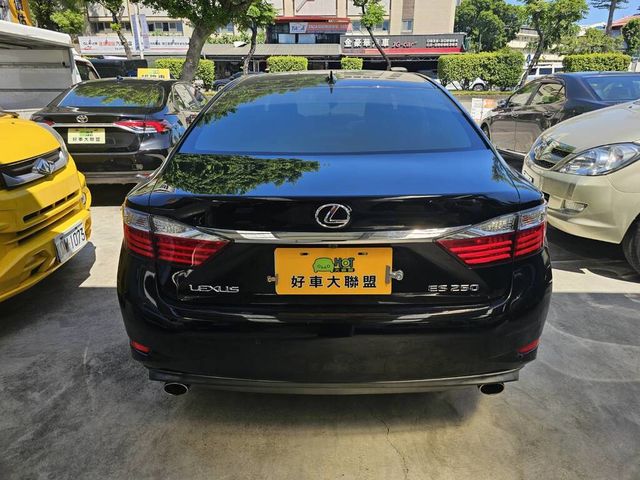 LEXUS凌志 ES250  第5張相片