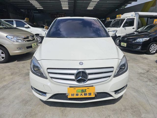 M-BENZ賓士 B180  第2張相片