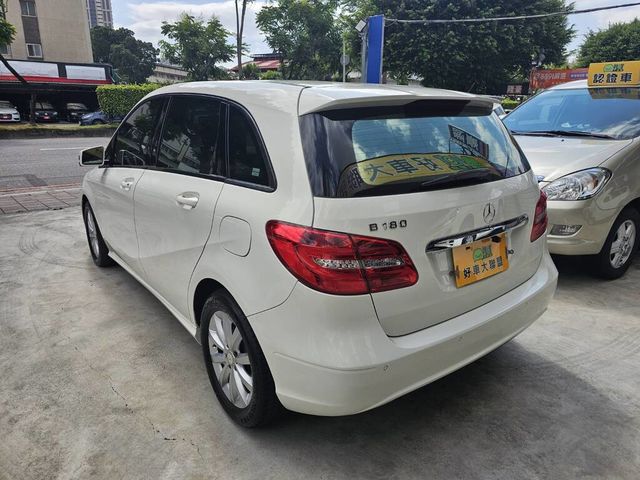 M-BENZ賓士 B180  第6張相片