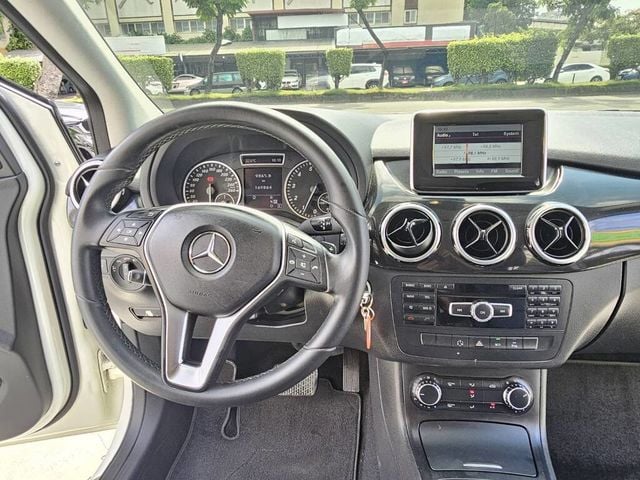 M-BENZ賓士 B180  第12張相片