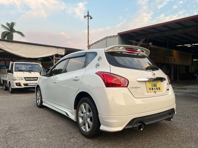 NISSAN日產 TIIDA  第2張相片