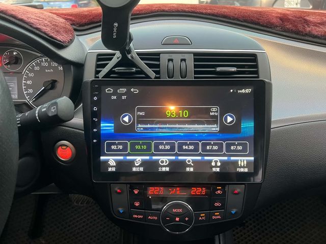 NISSAN日產 TIIDA  第14張相片