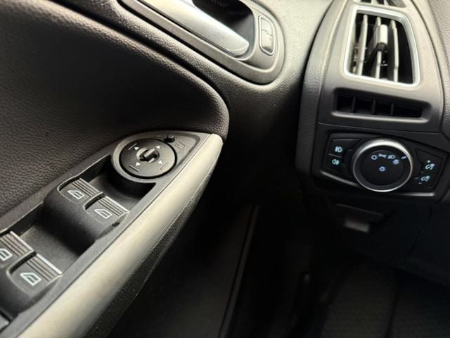 Ford/福特 Focus  第2張相片