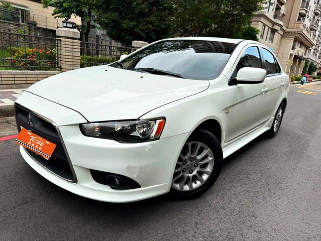 三菱 2013年 FORTIS IO版 鯊魚頭優質代步車  第4張相片