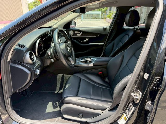 M-BENZ賓士 C300  第3張相片