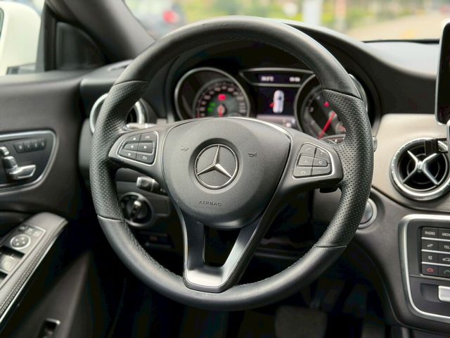 M-BENZ賓士 CLA200 SHOOTING BRAKE  第6張相片