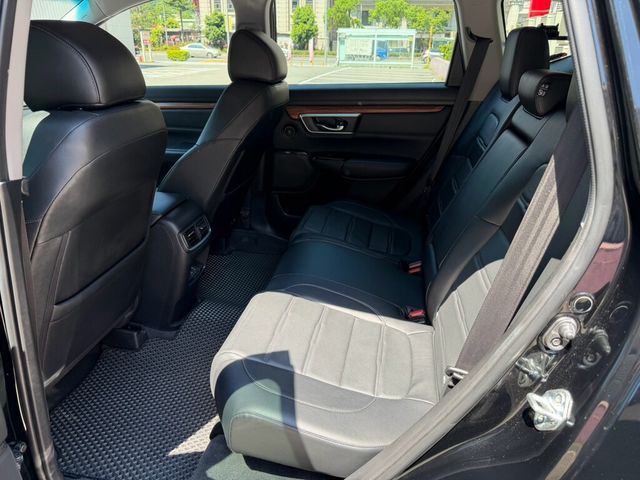 HONDA本田 CR-V  第4張相片