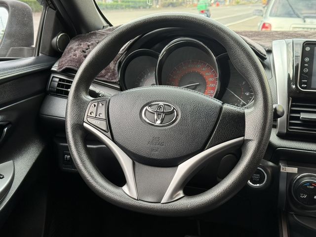 TOYOTA豐田 YARIS  第6張相片