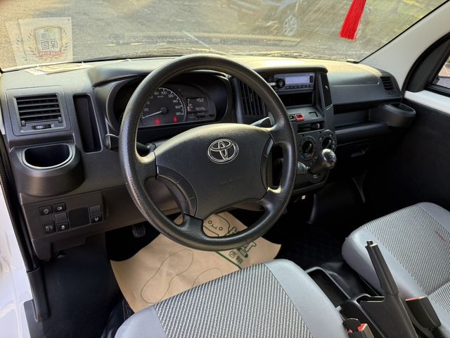 TOYOTA豐田 TOWN ACE  第3張相片
