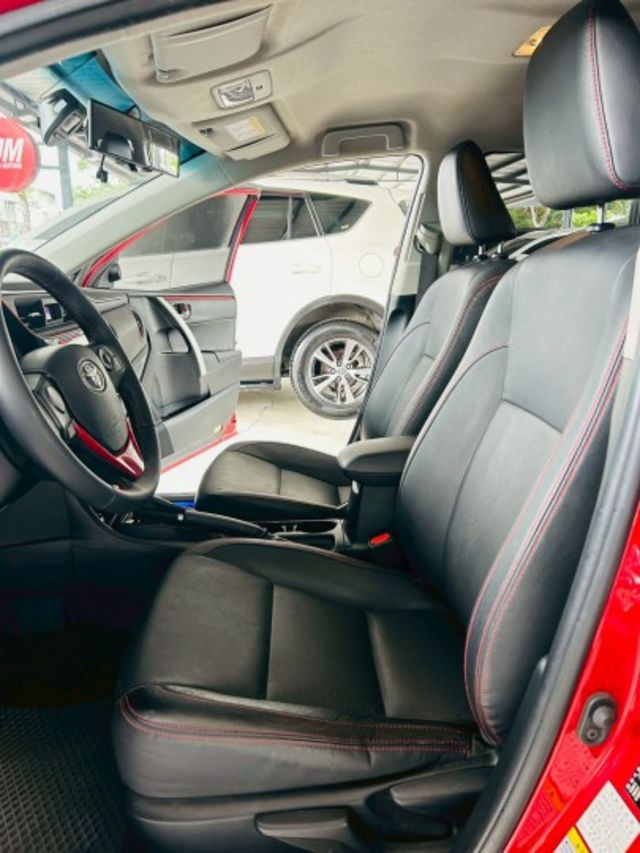 TOYOTA ALTIS/X版/I-KEY/倒車顯影/摸門  第6張相片