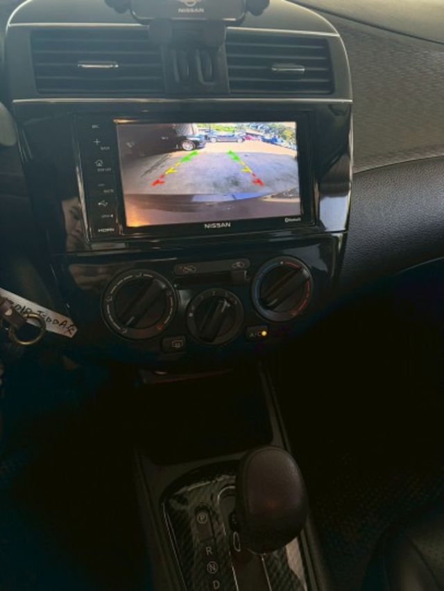 NISSAN Tiida/代步車/五門掀背小車  第13張相片