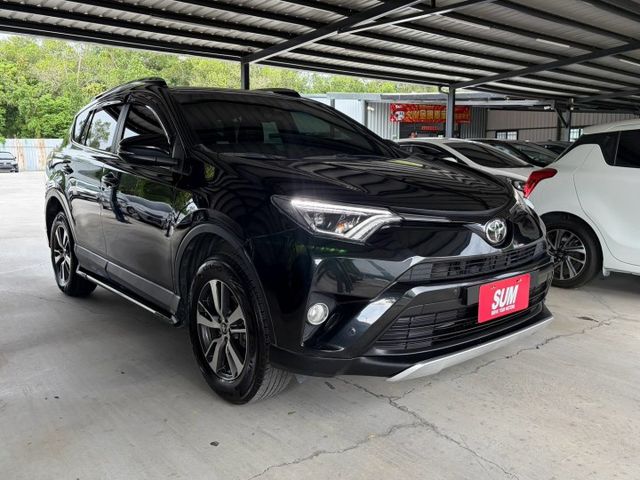 TOYOTA RAV4/抬頭顯示器/車道偏移警示/定速/原鈑件/倒車顯影  第3張相片