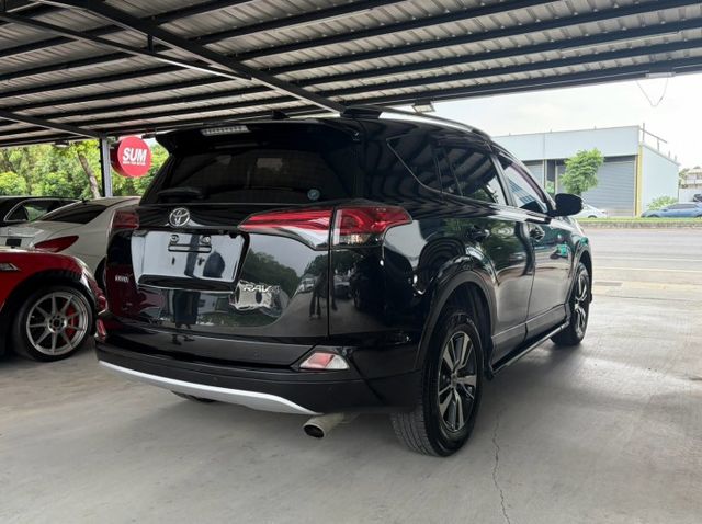 TOYOTA RAV4/抬頭顯示器/車道偏移警示/定速/原鈑件/倒車顯影  第4張相片