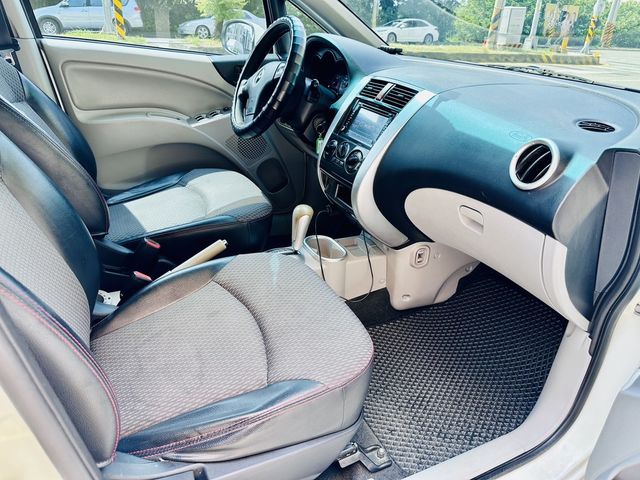MITSUBISHI三菱 COLT PLUS  第12張相片