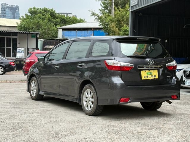 TOYOTA豐田 WISH  第3張相片