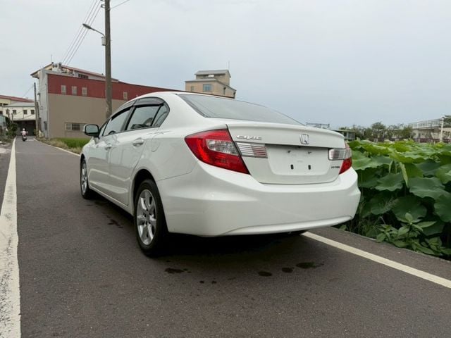 CIVIC  第5張相片