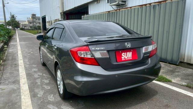 CIVIC  第6張相片