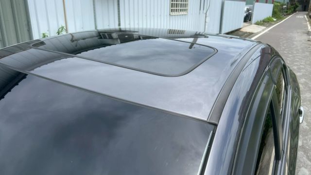 CIVIC  第9張相片