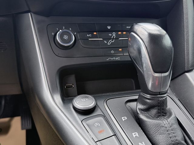 FORD福特 FOCUS  第13張相片