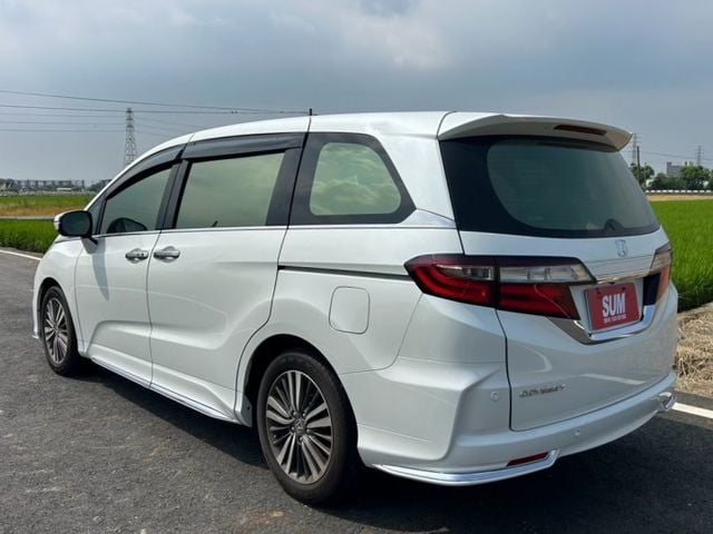 360環景 安卓機 IKEY 摸門 ACC 雙車側電動滑門 天窗 電尾門 車道置中 車道偏移 後座大螢幕 後座恆溫  第20張相片