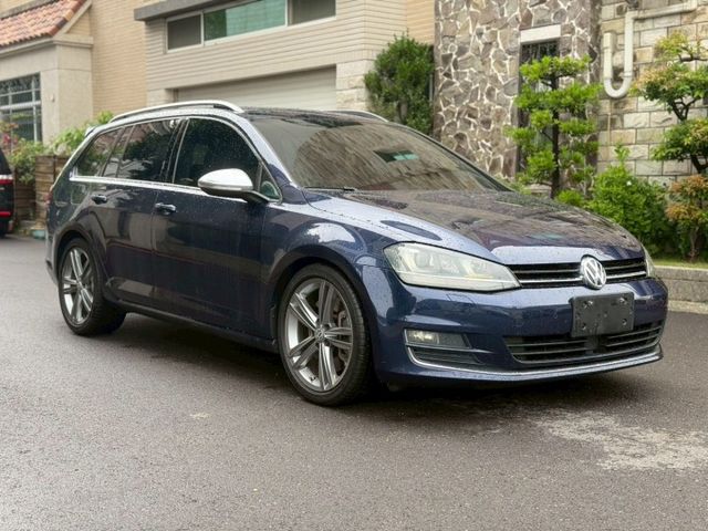 原版件 無事故 無待修 ACC跟車 倒車顯影 恆溫空調 I-key摸門 盲點偵測  第3張相片