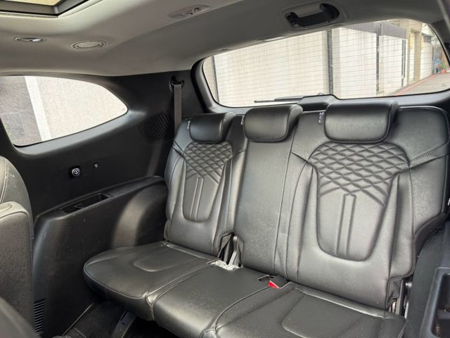 CUSTIN GLT-B VIP1.5T 渦輪增壓引擎  SmartSense 智慧安全系統 SCC智慧型主動車距維持  第20張相片