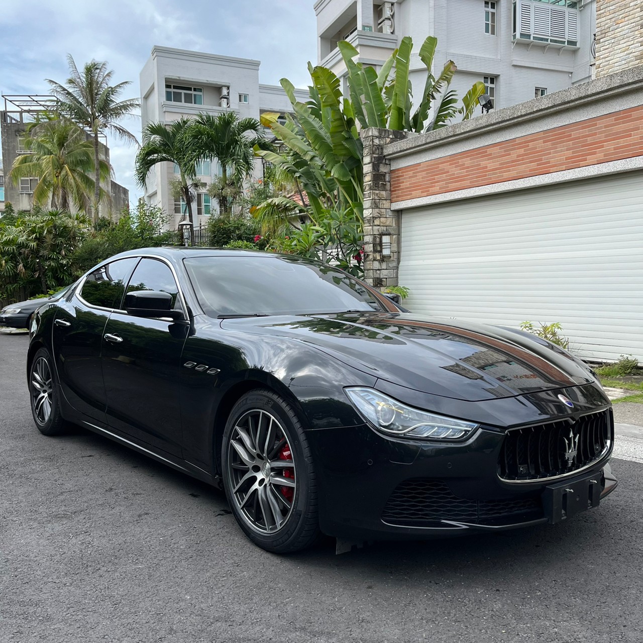 2014年MASERATI GHIBLI可車換車〃零元購車〃免頭期款〃可全額貸款〃超貸拿現金  第3張相片