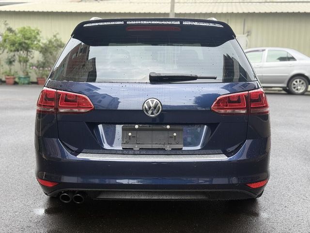 VOLKSWAGEN福斯 GOLF VARIANT  第5張相片
