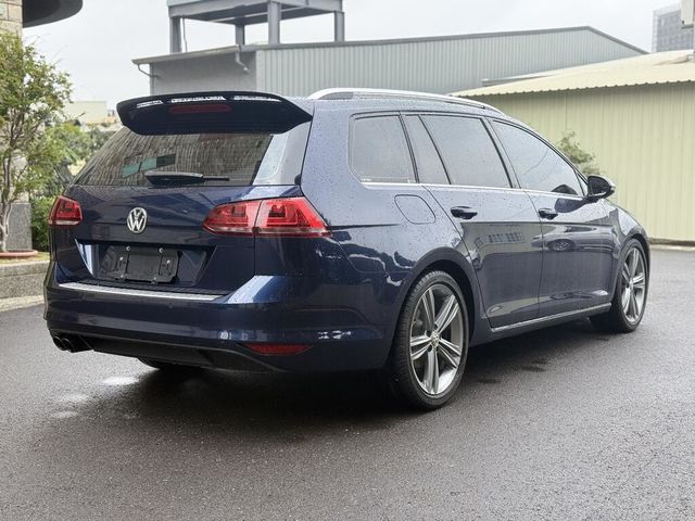 VOLKSWAGEN福斯 GOLF VARIANT  第6張相片