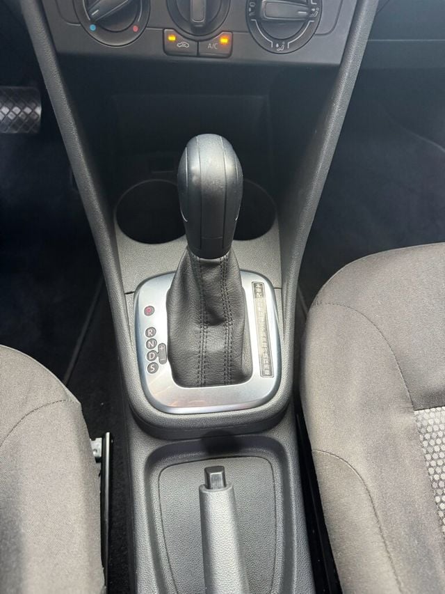 VOLKSWAGEN福斯 POLO  第10張相片