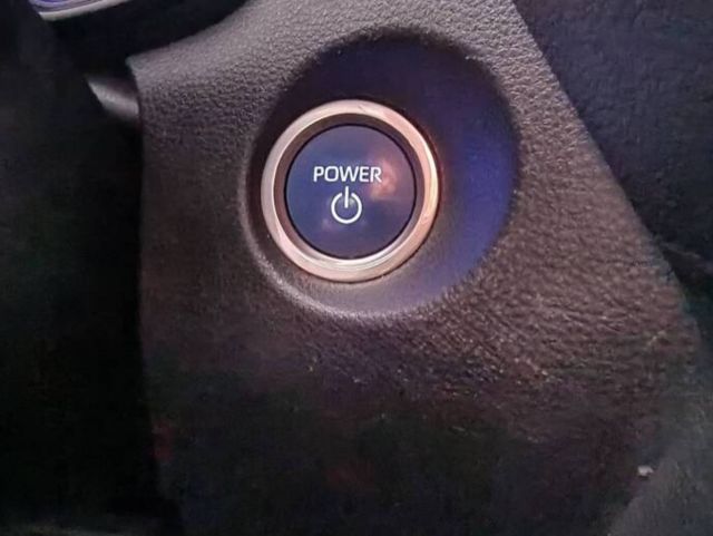 TOYOTA豐田 COROLLA CROSS HYBRID  第15張相片