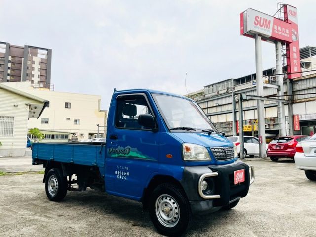 超級稀有自排小貨車/自排~自排~自排/超低里程車況極佳歡迎直接來店看實車/導航/藍芽  第2張相片