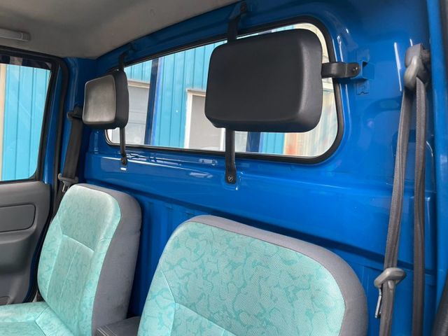 超級稀有自排小貨車/自排~自排~自排/超低里程車況極佳歡迎直接來店看實車/導航/藍芽  第9張相片