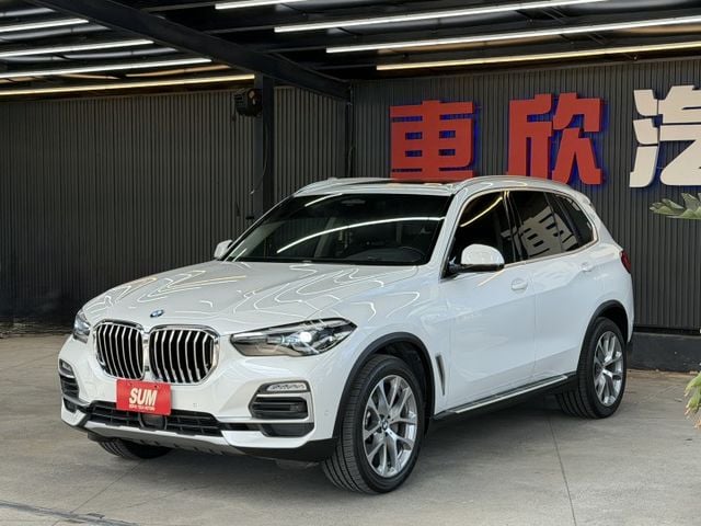 19/20年式 X5 xDrive40i 旗艦版 3.0L - 5AU進階輔助駕駛/HK音響/全景天窗/環景/水晶排檔頭  第1張相片
