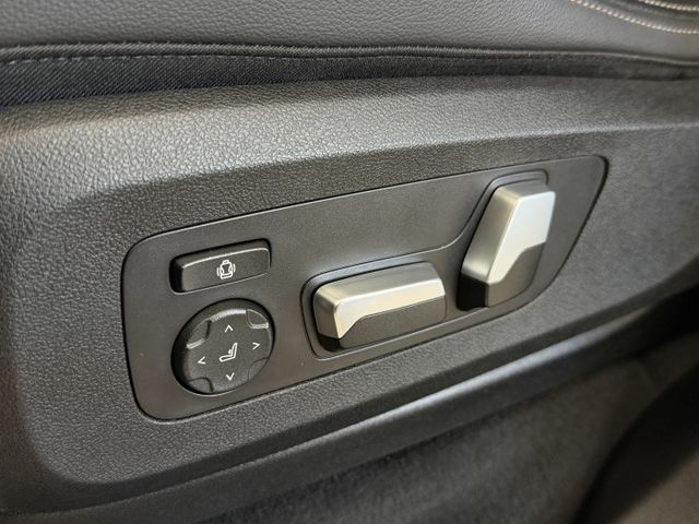 19/20年式 X5 xDrive40i 旗艦版 3.0L - 5AU進階輔助駕駛/HK音響/全景天窗/環景/水晶排檔頭  第9張相片