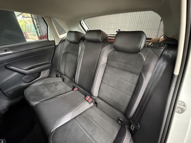 正24年 大改款 Polo 230TSI Style版 1.0L - 矩陣頭燈/全速域跟車/車道置中/無線Carplay  第7張相片
