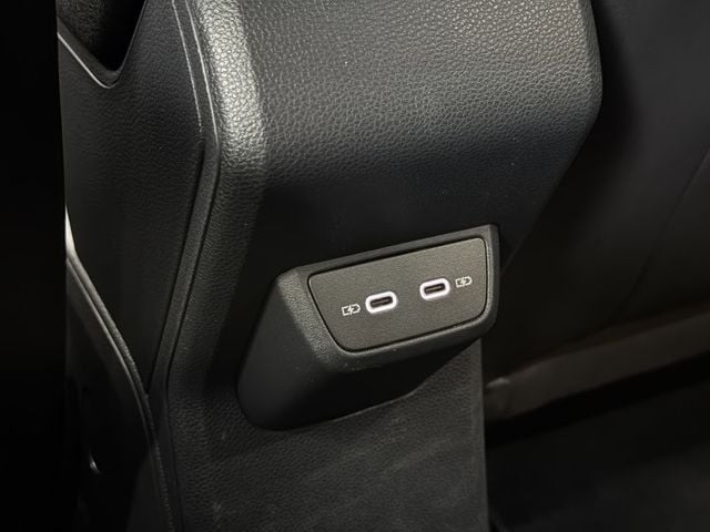 正24年 大改款 Polo 230TSI Style版 1.0L - 矩陣頭燈/全速域跟車/車道置中/無線Carplay  第16張相片