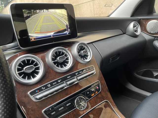 M-BENZ賓士 C300  第6張相片