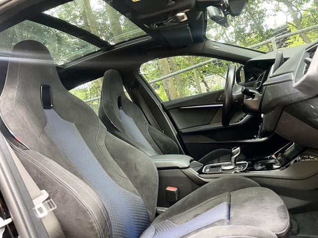BMW寶馬 118I  第8張相片