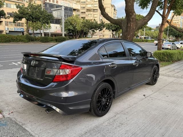 HONDA本田 CIVIC  第3張相片