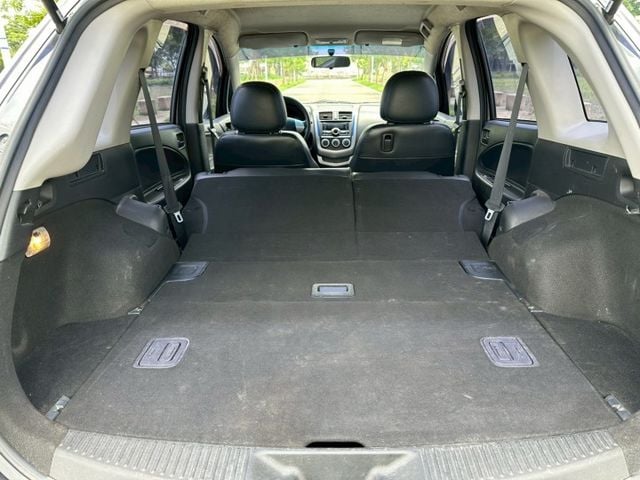 2013 Mitsubishi Colt Plus 1.5 僅跑18.6萬保證里程、無重大事故、無泡水 後座6/4分離  第8張相片