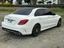 2015 Mercedes Benz C300 僅跑11.5萬保證里程、無重大事故、無泡水 重點配備：全景天窗、雙前記憶  第3張縮圖