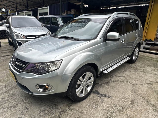 MITSUBISHI三菱 OUTLANDER  第1張相片