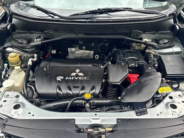 MITSUBISHI三菱 OUTLANDER  第7張相片