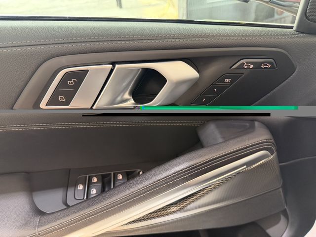 BMW寶馬 X6 XDRIVE40I  第10張相片